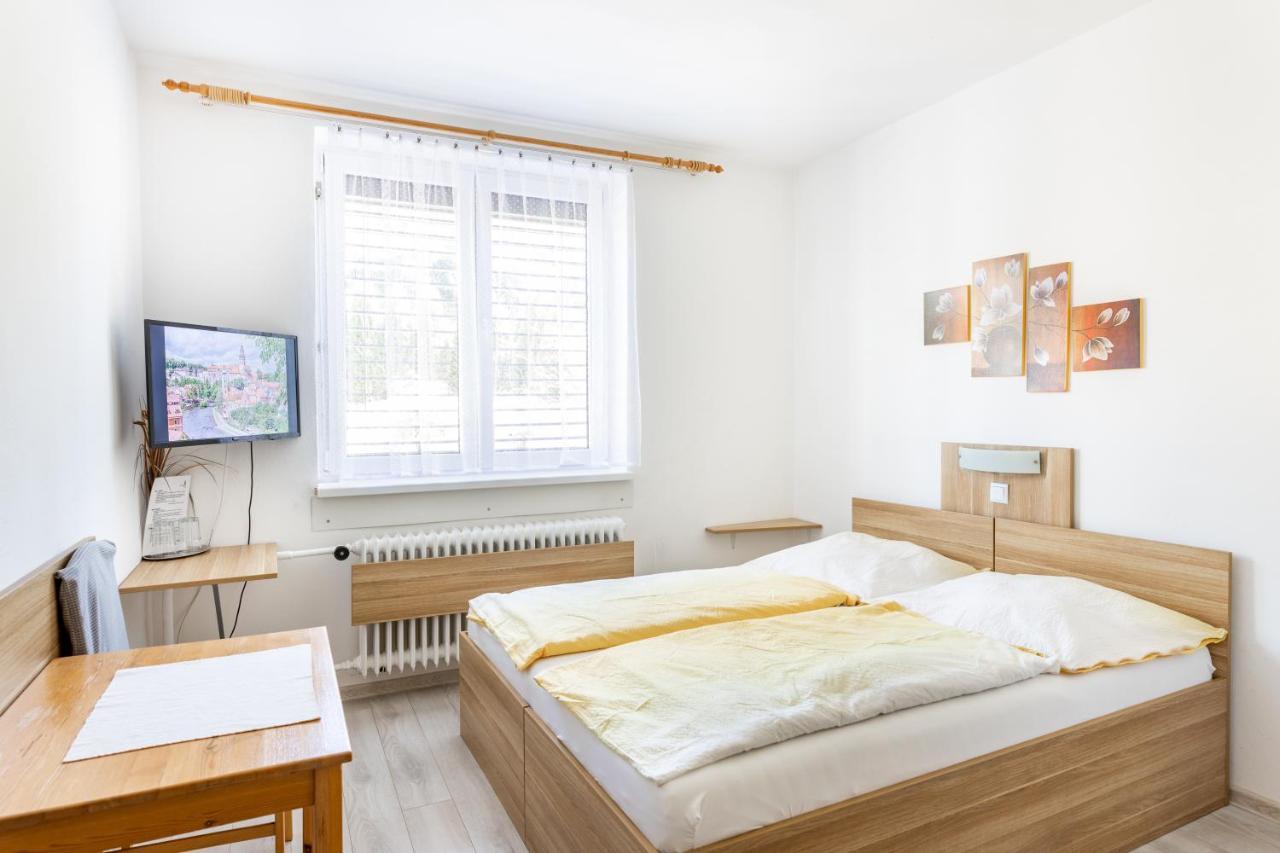 Hotel Ubytovani Bezchlebovi à Český Krumlov Extérieur photo